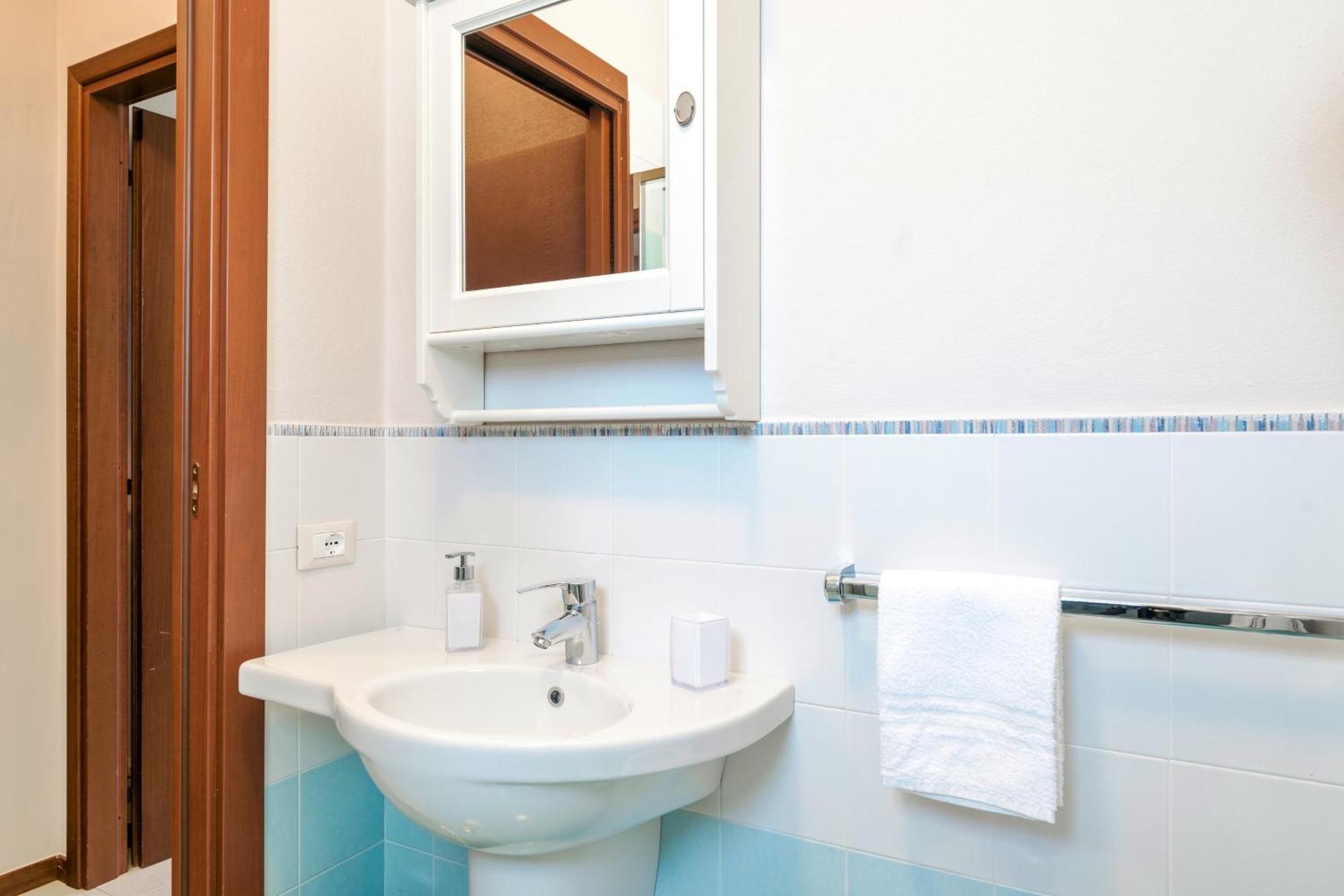Apartments Blitz - Regarda Travel Lazise Exterior photo